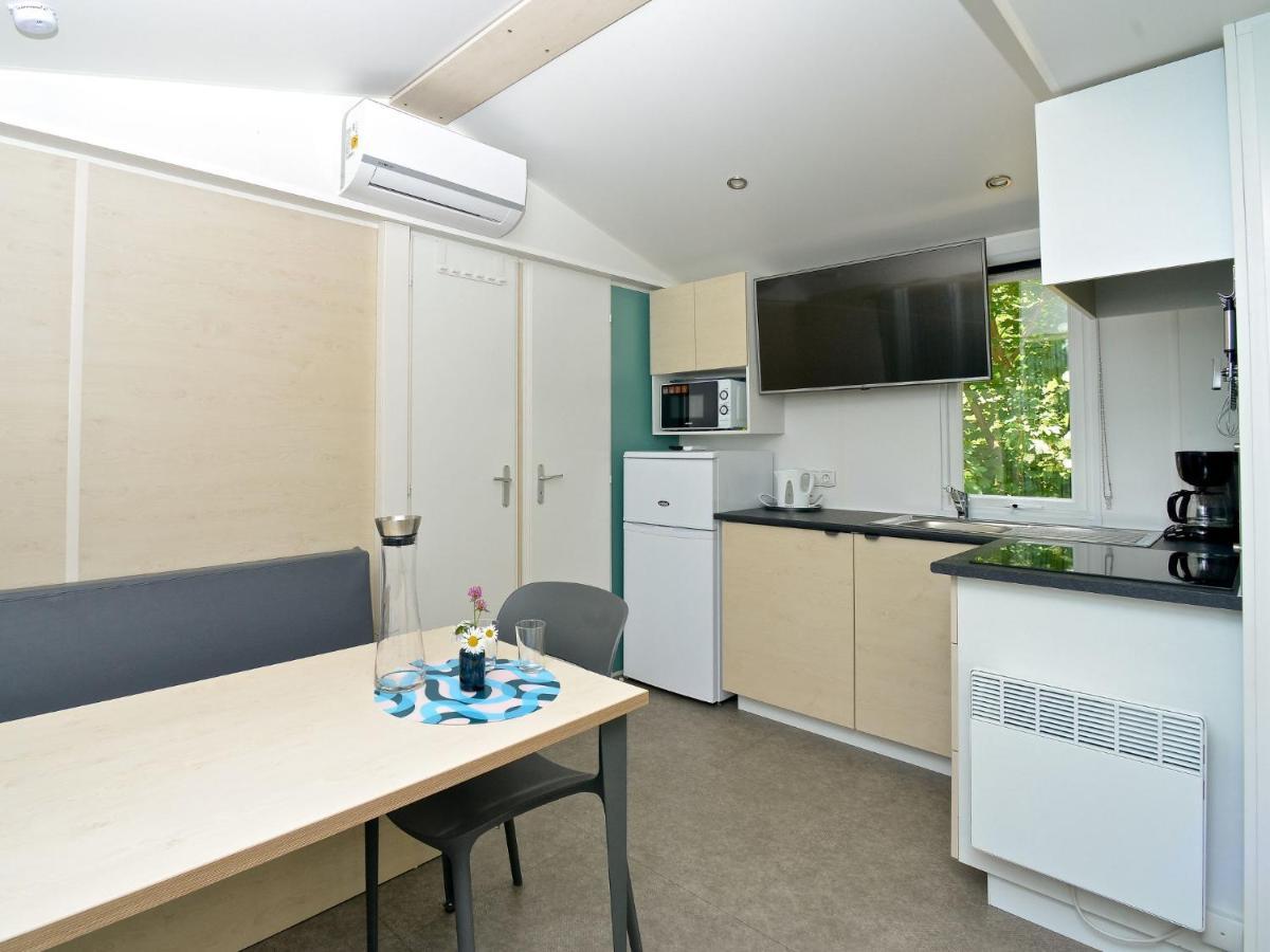 Holiday Home Draucamping-1 Sachsenburg Exterior foto